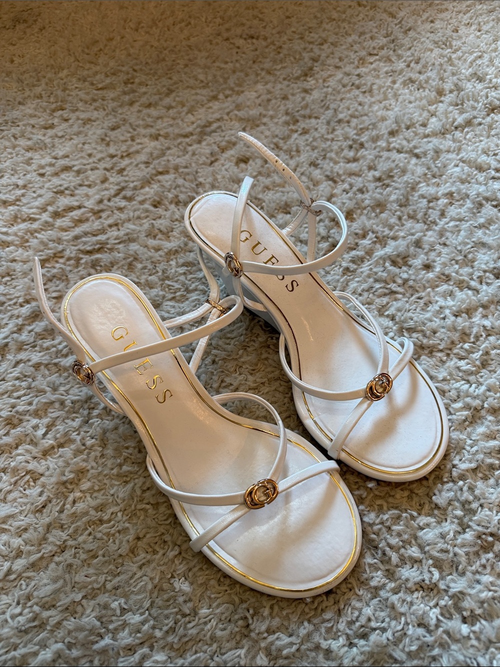 GUESS White Strappy Sandals with Gold Logo Accents